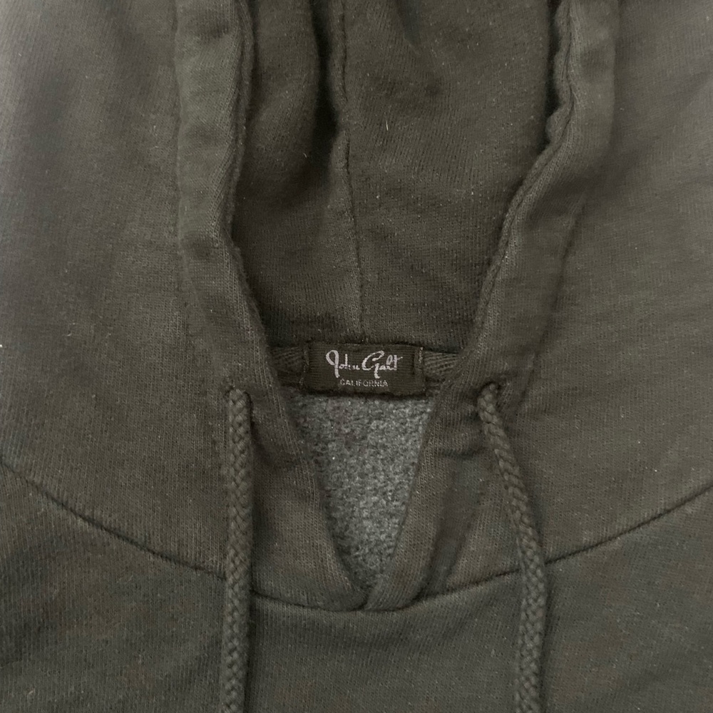 Brandy Melville cropped black hoodie - Picture 3 of 4